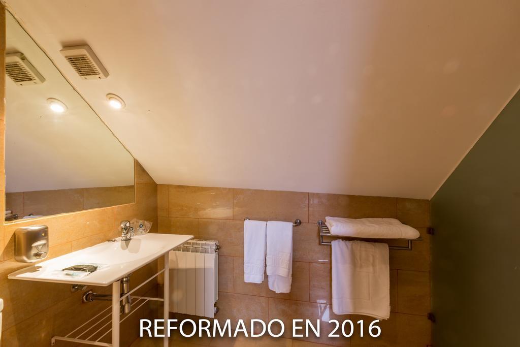 Di' Carlo Hotel Madrid Luaran gambar